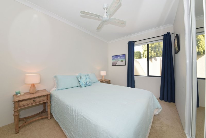 Photo - 26 Torquay Pass, Mindarie WA 6030 - Image 7