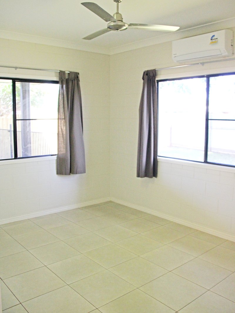 Photo - 2/6 Transmission Street, Weipa QLD 4874 - Image 13