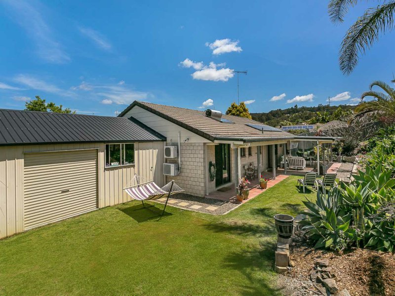 Photo - 26 Tuena Street, Mudgeeraba QLD 4213 - Image 10