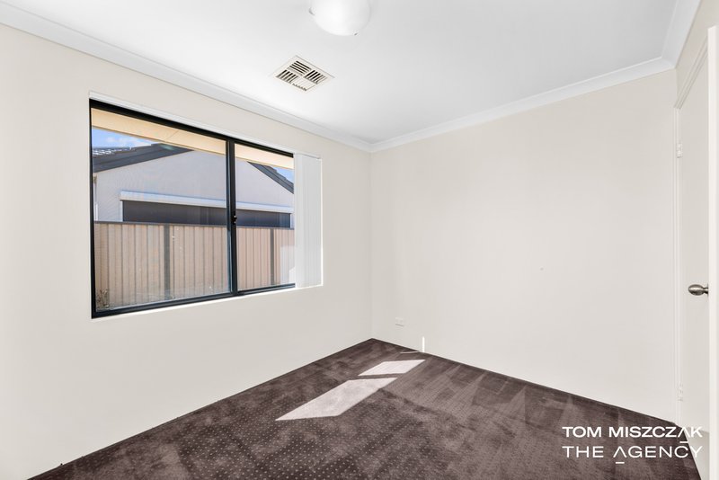 Photo - 26 Tulip Way, East Cannington WA 6107 - Image 20