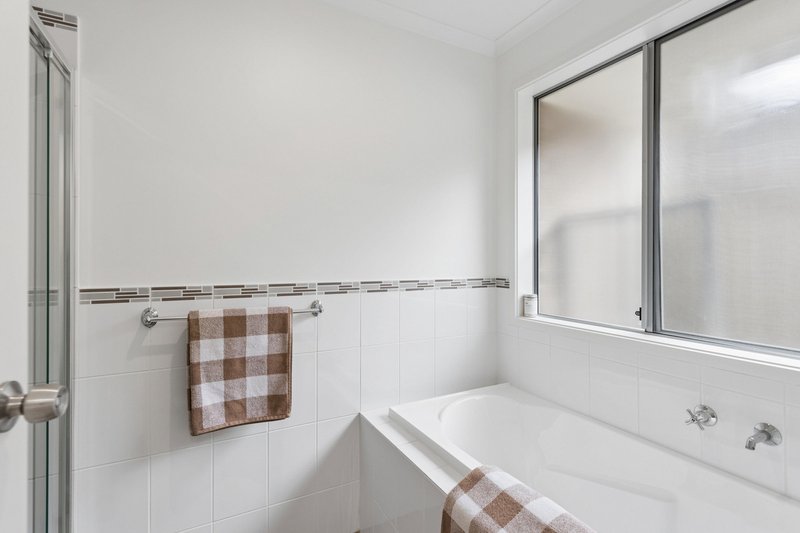 Photo - 26 Tuscan Road, Golden Grove SA 5125 - Image 6