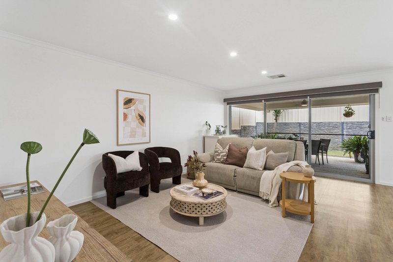 Photo - 26 Tuscan Road, Golden Grove SA 5125 - Image 11