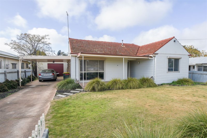 26 Valentine Avenue, Horsham VIC 3400