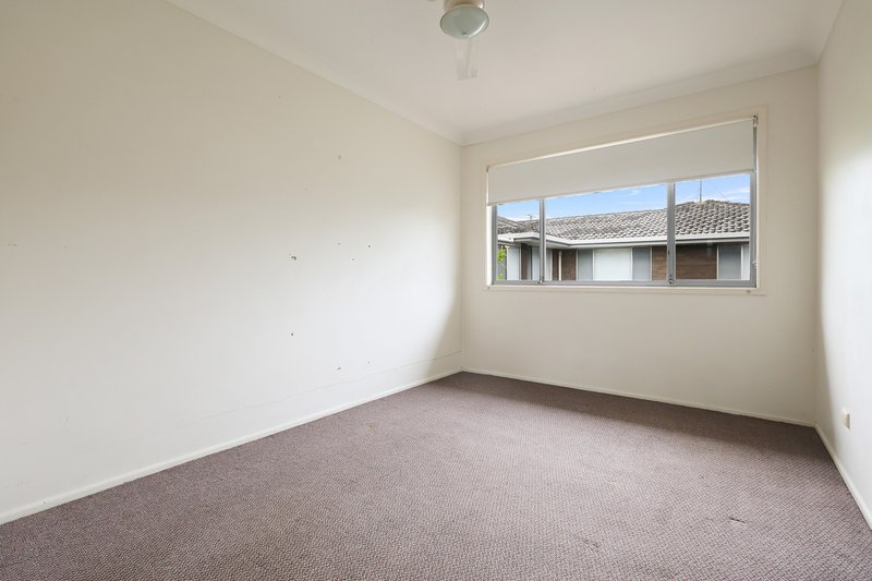 Photo - 2/6 Vernia Place, Biggera Waters QLD 4216 - Image 8
