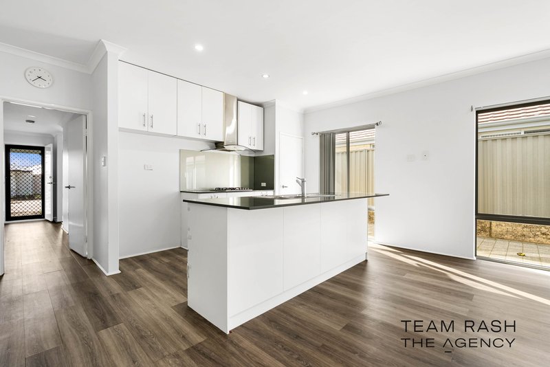 Photo - 26 Veterans Drive, Byford WA 6122 - Image 9