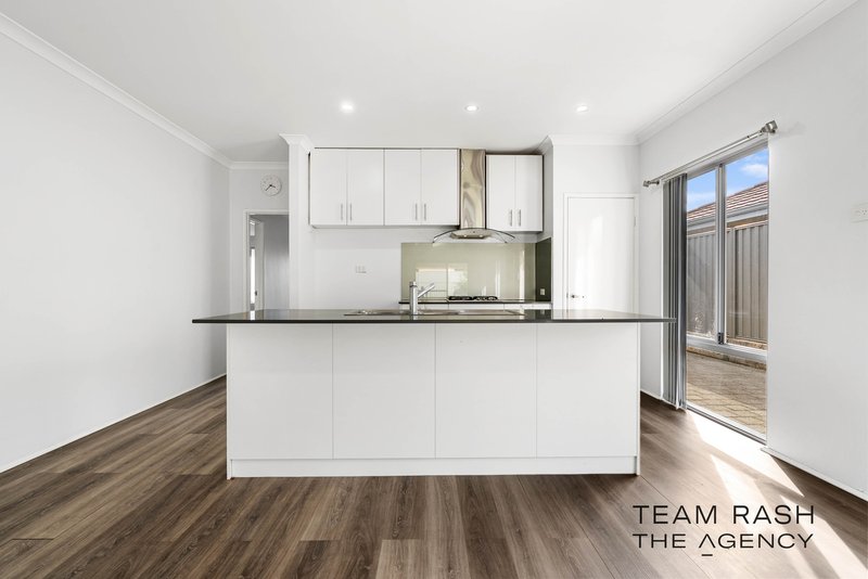 Photo - 26 Veterans Drive, Byford WA 6122 - Image 10