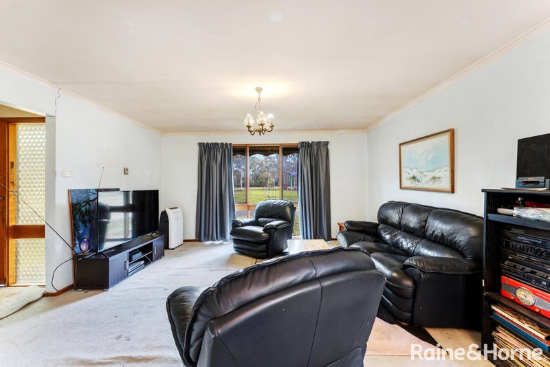 Photo - 26 Wakool Circuit, Kaleen ACT 2617 - Image 7
