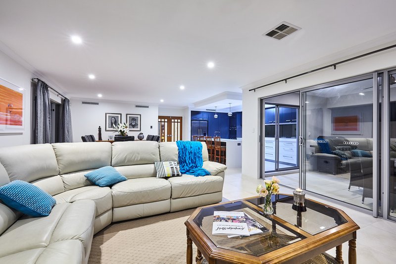 Photo - 26 Wanstead Street, North Coogee WA 6163 - Image 6