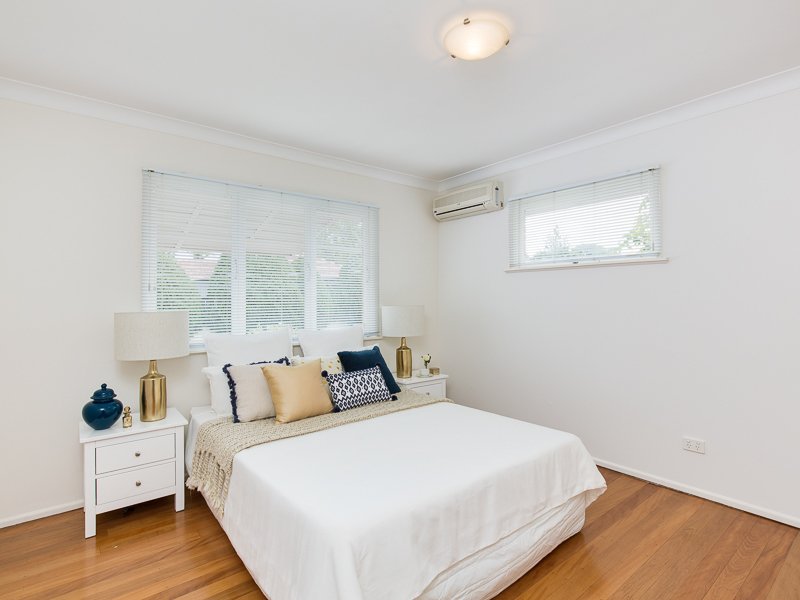 Photo - 2/6 Ware Street, Annerley QLD 4103 - Image 5