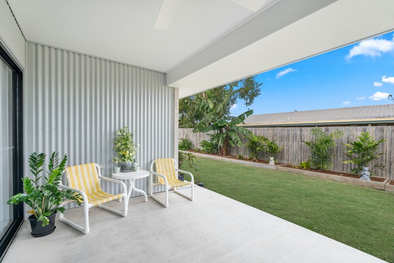 Photo - 26 Warrego Drive, Point Vernon QLD 4655 - Image 13