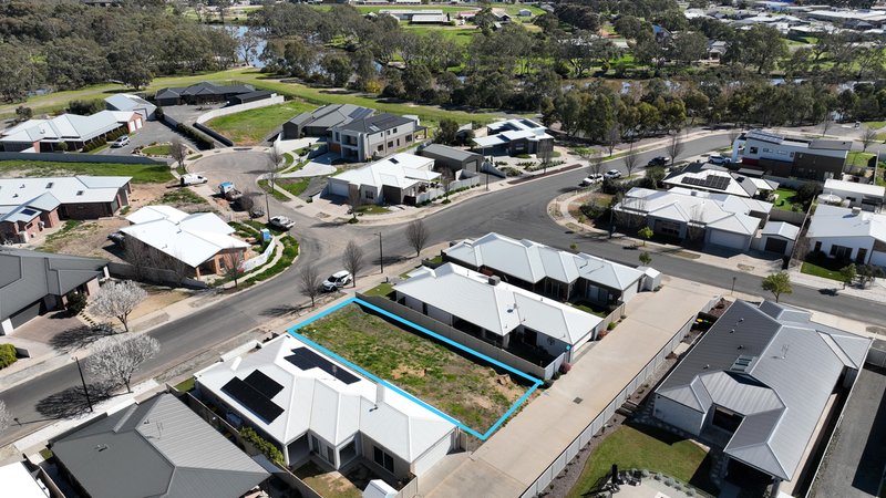 Photo - 26 Waterlink Esplanade, Horsham VIC 3400 - Image 1