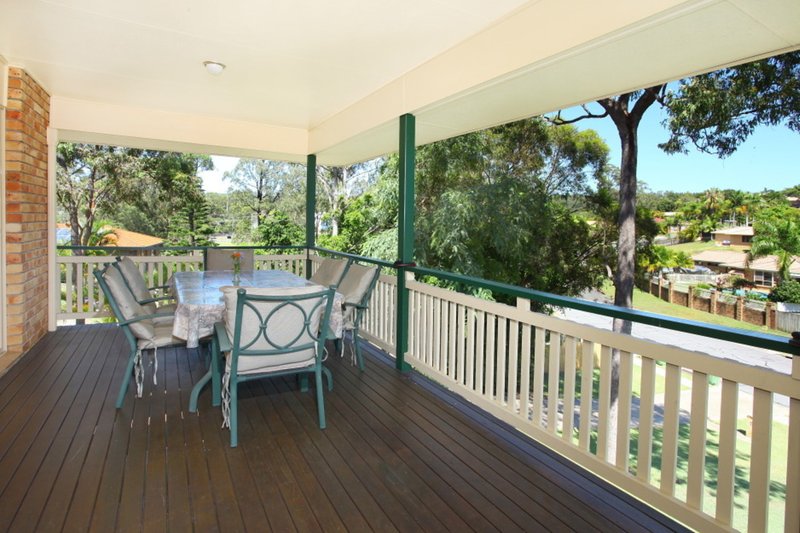 Photo - 26 Watford Crescent, Molendinar QLD 4214 - Image 2