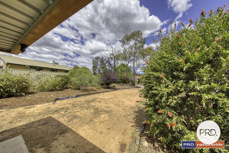 Photo - 26 Wedgwood Close, Chisholm ACT 2905 - Image 8