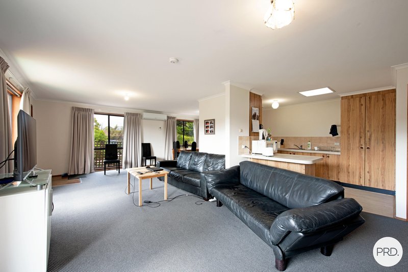 Photo - 26 Wedgwood Close, Chisholm ACT 2905 - Image 13