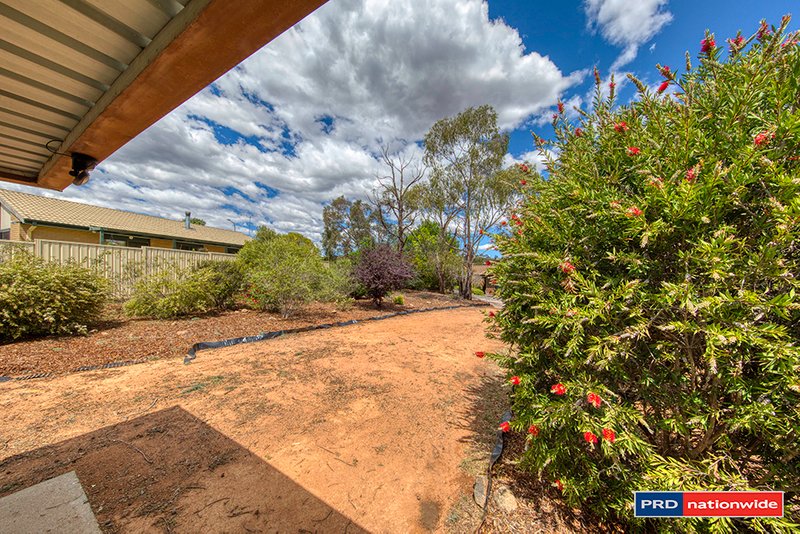 Photo - 26 Wedgwood Close, Chisholm ACT 2905 - Image 26