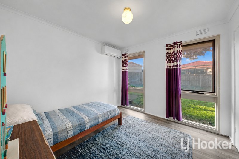 Photo - 26 Westmelton Drive, Melton West VIC 3337 - Image 8