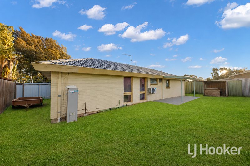 Photo - 26 Westmelton Drive, Melton West VIC 3337 - Image 9