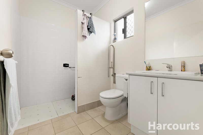 Photo - 26 Whimbrel Crescent, Coodanup WA 6210 - Image 11