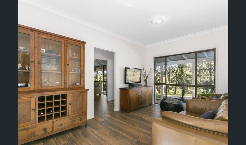 Photo - 26 Whiteside Road, Whiteside QLD 4503 - Image 6
