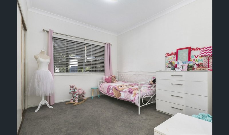 Photo - 26 Whiteside Road, Whiteside QLD 4503 - Image 12
