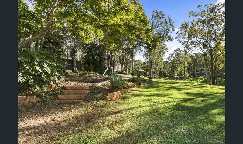 Photo - 26 Whiteside Road, Whiteside QLD 4503 - Image 16