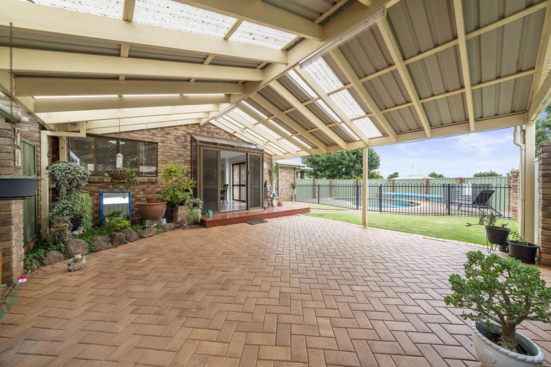 Photo - 26 Wiemers Crescent, Centenary Heights QLD 4350 - Image 16