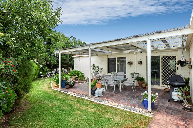 Photo - 26 Willowgreen Way, Point Cook VIC 3030 - Image 15