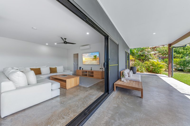 Photo - 26 Wills Court, Cannonvale QLD 4802 - Image 4