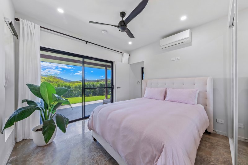 Photo - 26 Wills Court, Cannonvale QLD 4802 - Image 8