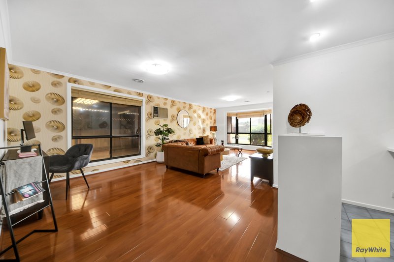 Photo - 26 Wilson Crescent, Hoppers Crossing VIC 3029 - Image 4