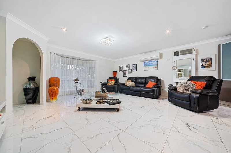 Photo - 26 Wilton Crescent, Boronia Heights QLD 4124 - Image 3