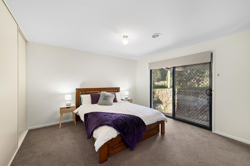 Photo - 26 Winarlia Lane, Gungahlin ACT 2912 - Image 10