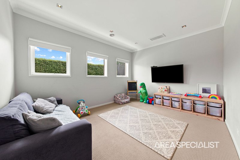 Photo - 26 Winneke Way, Pakenham VIC 3810 - Image 20