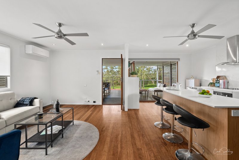 Photo - 26 Wood Avenue, Carina QLD 4152 - Image 2