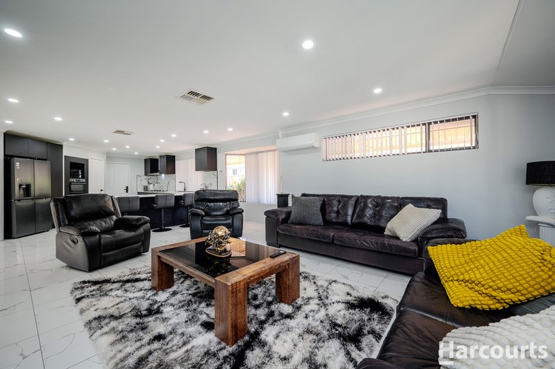 Photo - 26 Woodbine Loop, Tapping WA 6065 - Image 11