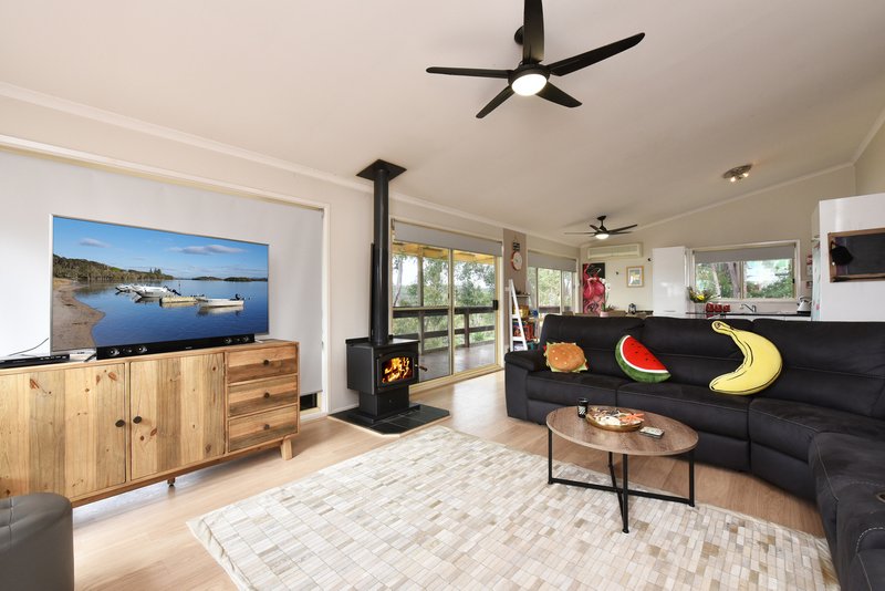 Photo - 26 Woodlands Avenue, Balmoral NSW 2283 - Image 4