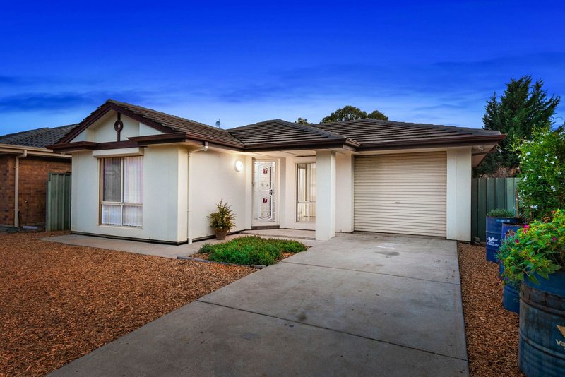 Photo - 26 Woodyates Avenue, Salisbury North SA 5108 - Image 2