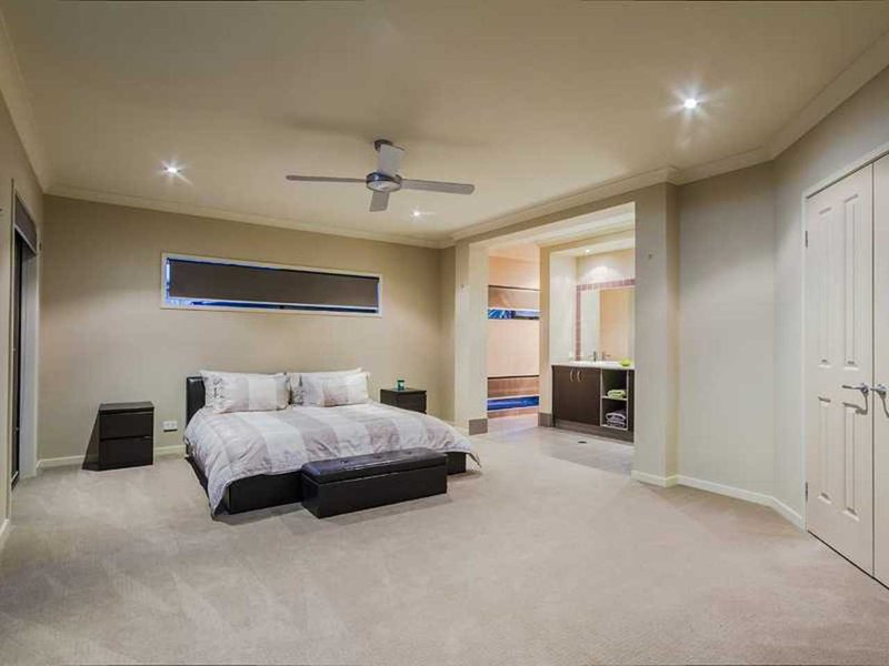 Photo - 26 Worchester Terrace, Reedy Creek QLD 4227 - Image 10