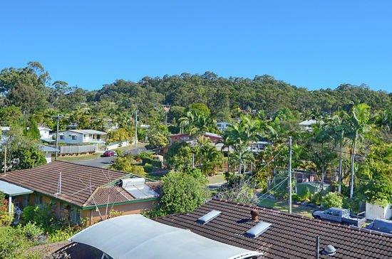 Photo - 26 Wunulla Street, Mount Gravatt East QLD 4122 - Image 4