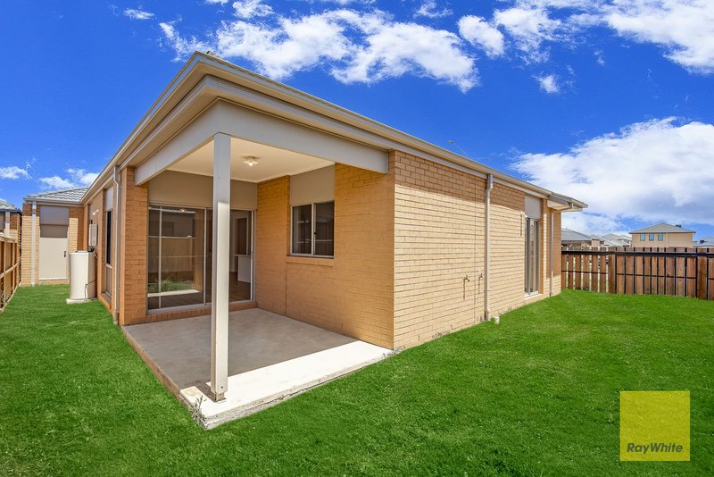 Photo - 26 Yamada Street, Truganina VIC 3029 - Image 12