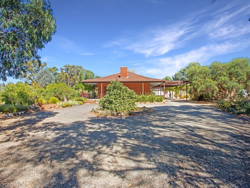 Photo - 26 Yarrahill Court, Wangaratta South VIC 3678 - Image 22