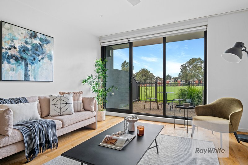 Photo - 26 Zenith Rise, Bundoora VIC 3083 - Image 6