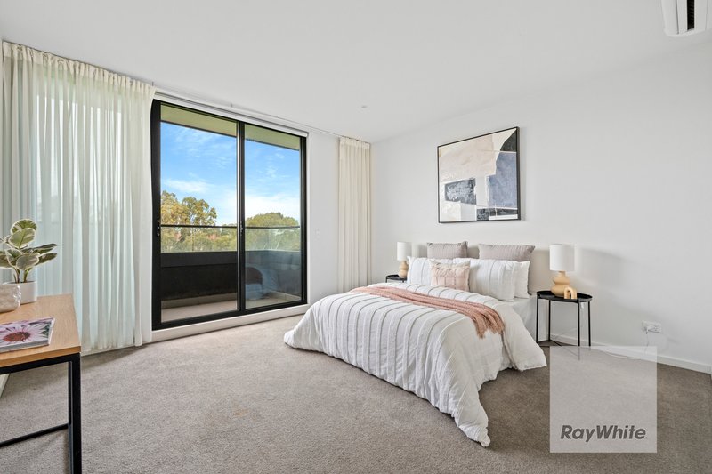 Photo - 26 Zenith Rise, Bundoora VIC 3083 - Image 12