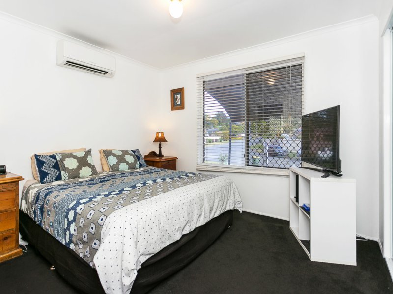 Photo - 26 Ziedan Drive, Mudgeeraba QLD 4213 - Image 12