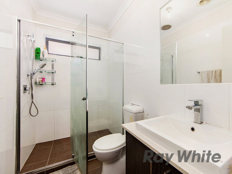 Photo - 2/60 Bent Street, St Albans VIC 3021 - Image 7