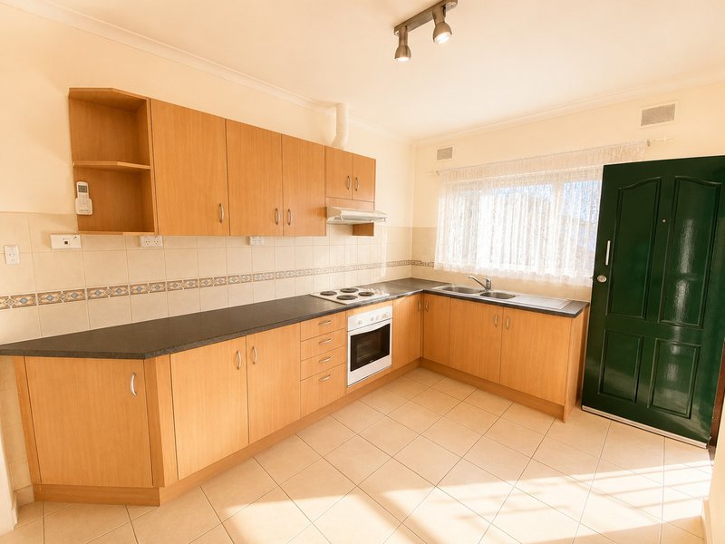 Photo - 2/60 Clifton Street, Blair Athol SA 5084 - Image 2