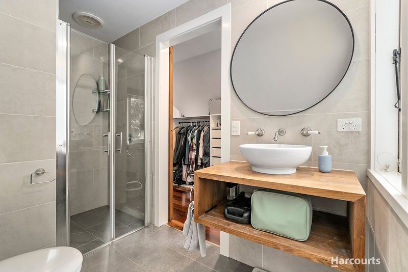Photo - 2/60 Glenvale Road, Ringwood North VIC 3134 - Image 10