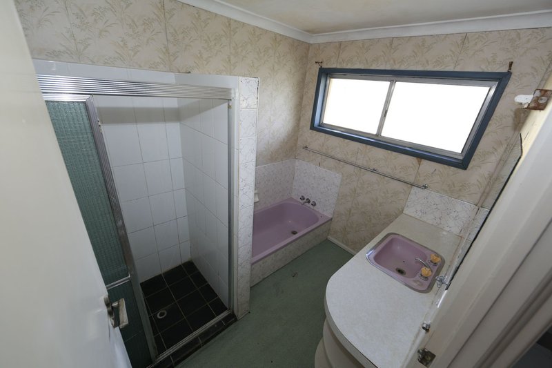 Photo - 260 Johnson Road, Forestdale QLD 4118 - Image 6