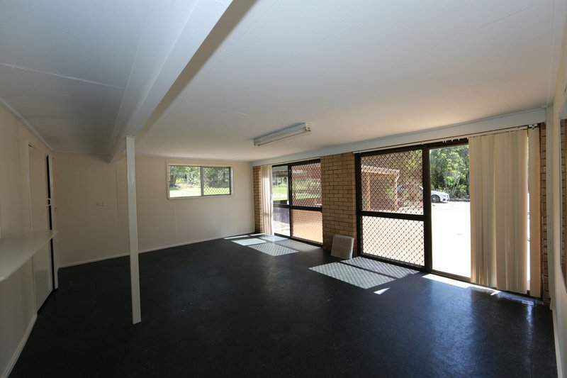 Photo - 260 Johnson Road, Forestdale QLD 4118 - Image 9