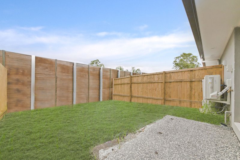 Photo - 2/60 Kevin Mulroney Drive, Flinders View QLD 4305 - Image 8